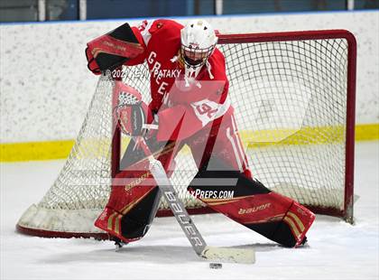 Thumbnail 2 in Greenwich @ Fairfield Warde/Ludlowe (FCIAC D1 Semifinal) photogallery.