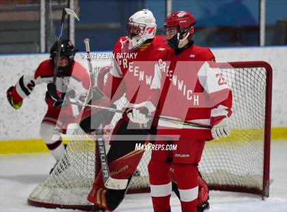 Thumbnail 1 in Greenwich @ Fairfield Warde/Ludlowe (FCIAC D1 Semifinal) photogallery.
