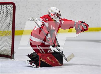 Thumbnail 2 in Greenwich @ Fairfield Warde/Ludlowe (FCIAC D1 Semifinal) photogallery.
