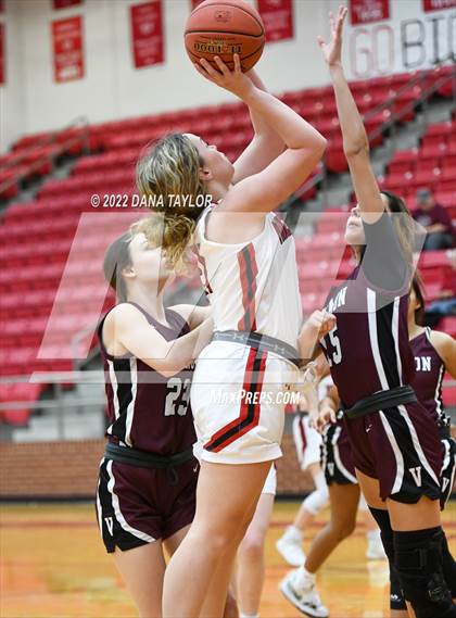 Thumbnail 2 in Vernon @ Mineral Wells photogallery.