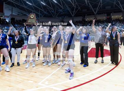 Thumbnail 3 in Boyd vs. Stockdale (UIL 3A Volleyball Division II Final Medal Ceremony) photogallery.