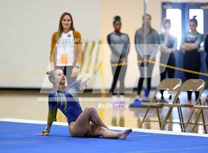 Thumbnail 2 in CHSAA Individual State Championships photogallery.