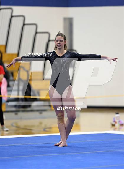 Thumbnail 1 in CHSAA Individual State Championships photogallery.