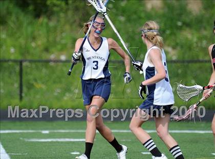 Thumbnail 2 in Pomperaug @ Immaculate (SWC Quarterfinal) photogallery.