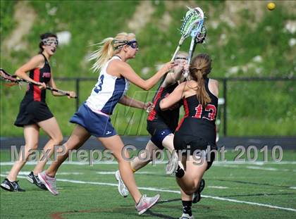 Thumbnail 3 in Pomperaug @ Immaculate (SWC Quarterfinal) photogallery.