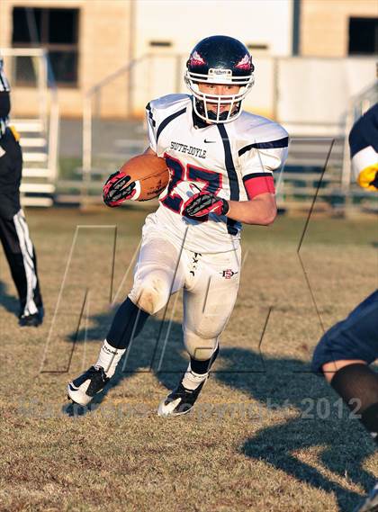 Thumbnail 3 in FR: South-Doyle @ Seymour photogallery.