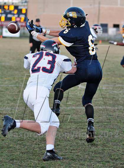 Thumbnail 3 in FR: South-Doyle @ Seymour photogallery.