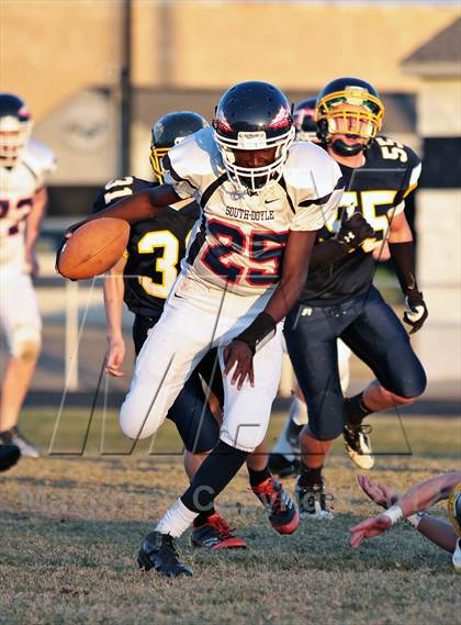 Thumbnail 1 in FR: South-Doyle @ Seymour photogallery.