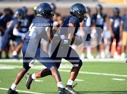 Thumbnail 3 in Chattanooga Prep vs Whitwell (Blue Cross Bowl) photogallery.