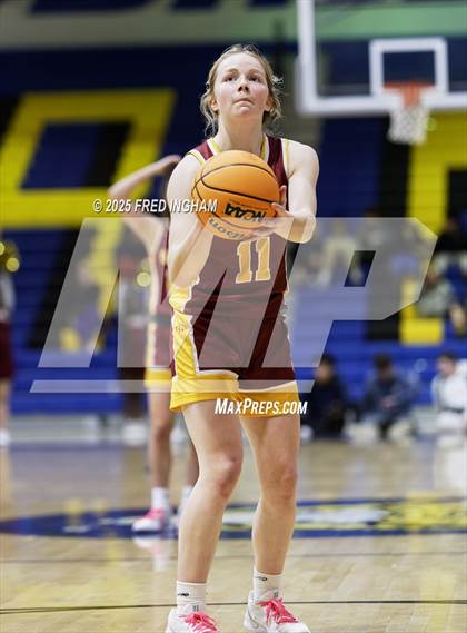 Thumbnail 3 in Oakton @ Robinson (VHSL Class 6 Quarterfinals) photogallery.
