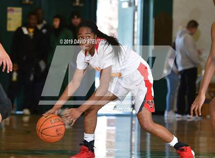 Thumbnail 1 in St. Mary's vs. Etiwanda (St. Mary's Stockton MLK Showcase) photogallery.
