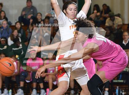 Thumbnail 3 in St. Mary's vs. Etiwanda (St. Mary's Stockton MLK Showcase) photogallery.