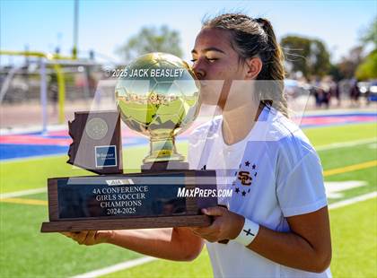 Thumbnail 2 in Salpointe Catholic vs Prescott (AIA 4A Final Awards) photogallery.