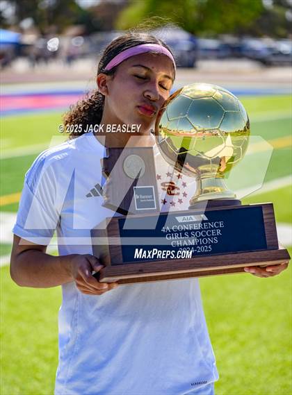 Thumbnail 1 in Salpointe Catholic vs Prescott (AIA 4A Final Awards) photogallery.