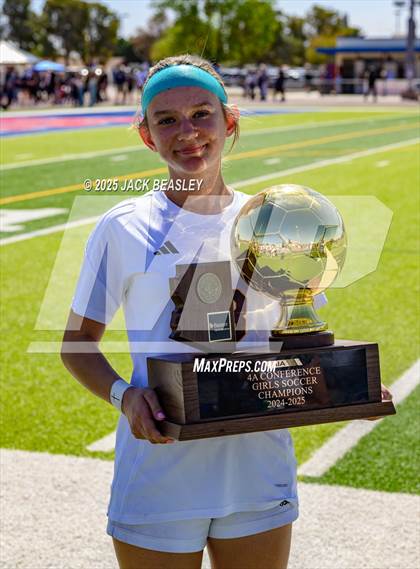 Thumbnail 1 in Salpointe Catholic vs Prescott (AIA 4A Final Awards) photogallery.