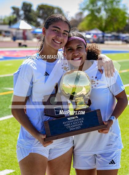 Thumbnail 3 in Salpointe Catholic vs Prescott (AIA 4A Final Awards) photogallery.