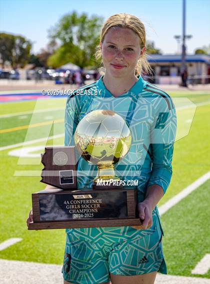 Thumbnail 1 in Salpointe Catholic vs Prescott (AIA 4A Final Awards) photogallery.