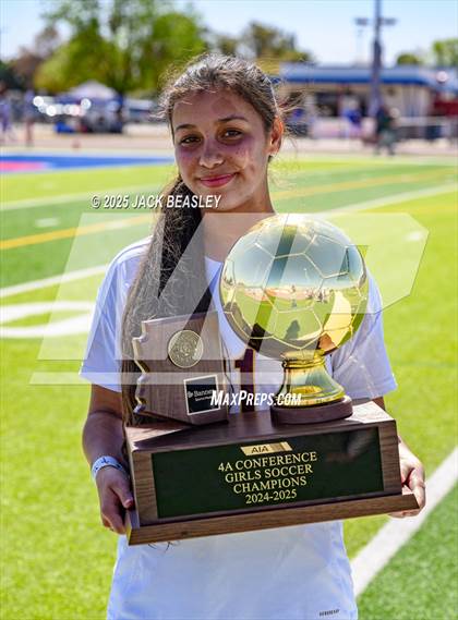 Thumbnail 3 in Salpointe Catholic vs Prescott (AIA 4A Final Awards) photogallery.