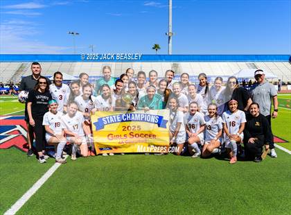 Thumbnail 2 in Salpointe Catholic vs Prescott (AIA 4A Final Awards) photogallery.