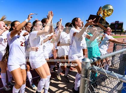 Thumbnail 3 in Salpointe Catholic vs Prescott (AIA 4A Final Awards) photogallery.