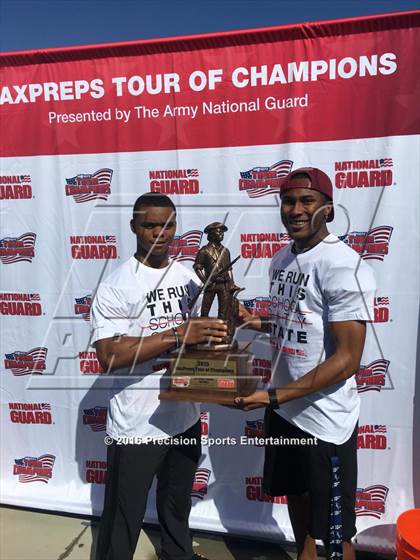 Thumbnail 1 in Citrus Hill TOC Ceremony photogallery.