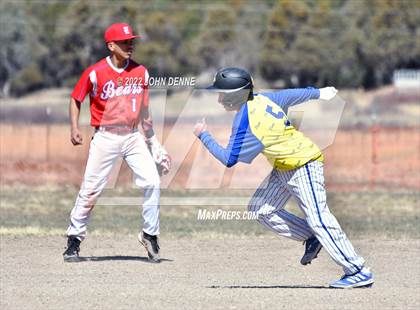 Thumbnail 2 in Penasco vs. Estancia photogallery.