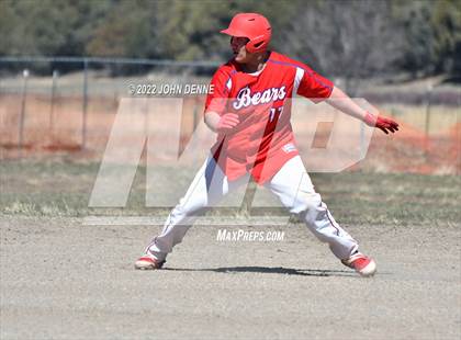 Thumbnail 2 in Penasco vs. Estancia photogallery.