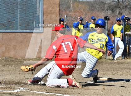 Thumbnail 3 in Penasco vs. Estancia photogallery.