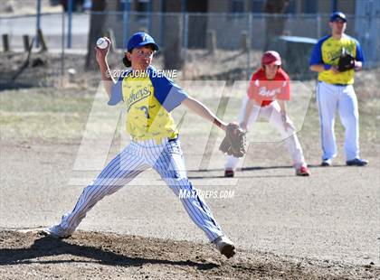 Thumbnail 2 in Penasco vs. Estancia photogallery.