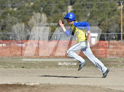 Thumbnail 2 in Penasco vs. Estancia photogallery.