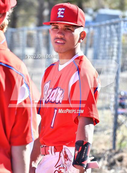 Thumbnail 2 in Penasco vs. Estancia photogallery.