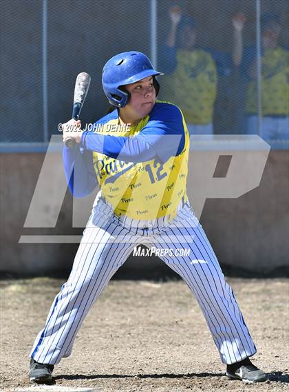 Thumbnail 2 in Penasco vs. Estancia photogallery.