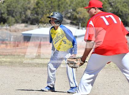 Thumbnail 3 in Penasco vs. Estancia photogallery.