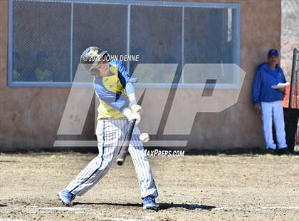 Thumbnail 2 in Penasco vs. Estancia photogallery.