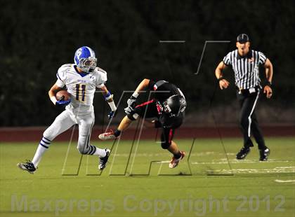 Thumbnail 3 in Glendora vs. Charter Oak photogallery.