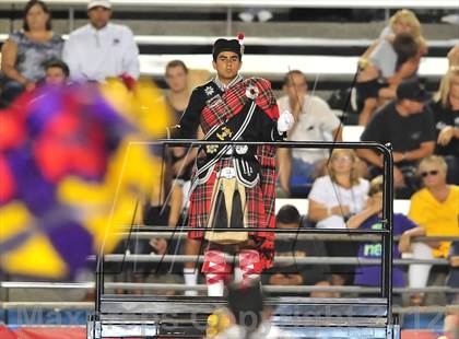 Thumbnail 2 in Glendora vs. Charter Oak photogallery.