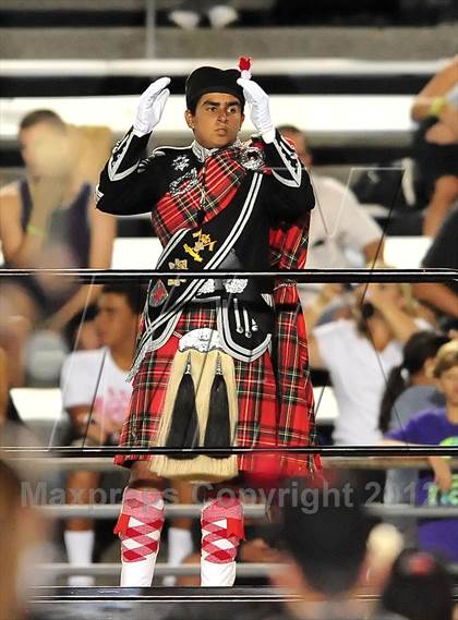 Thumbnail 1 in Glendora vs. Charter Oak photogallery.