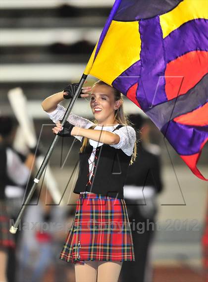 Thumbnail 2 in Glendora vs. Charter Oak photogallery.