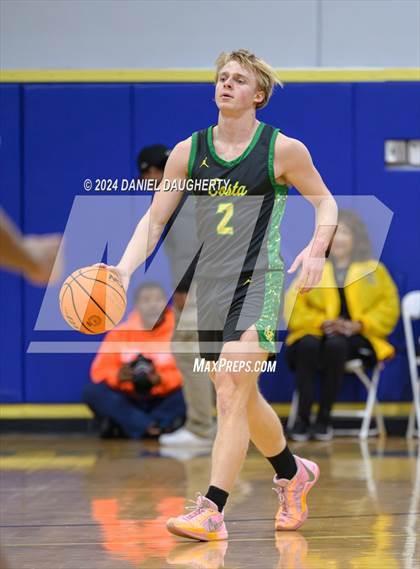 Thumbnail 2 in St. Bernard vs. Mira Costa photogallery.