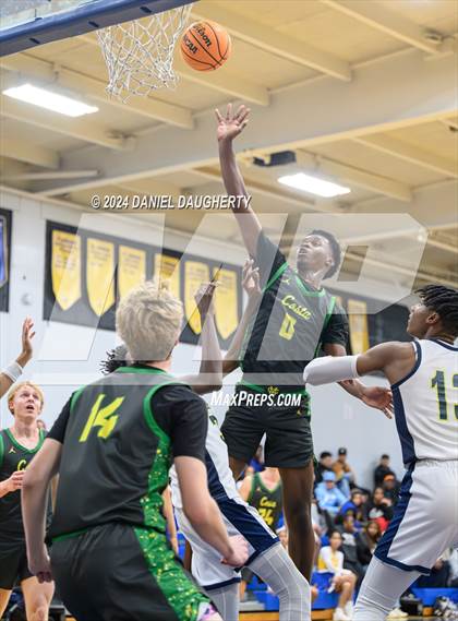 Thumbnail 3 in St. Bernard vs. Mira Costa photogallery.