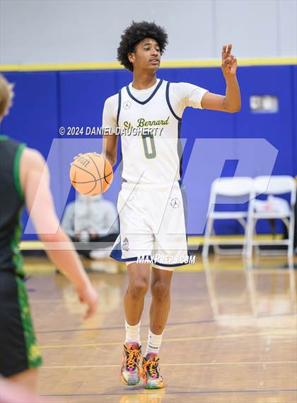 Thumbnail 3 in St. Bernard vs. Mira Costa photogallery.
