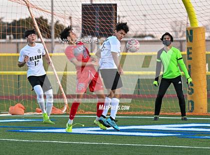 Thumbnail 2 in Lee [Robert E.] vs Clark photogallery.