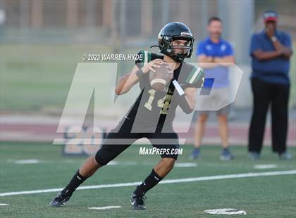 Thumbnail 2 in Folsom @ Monterey Trail photogallery.