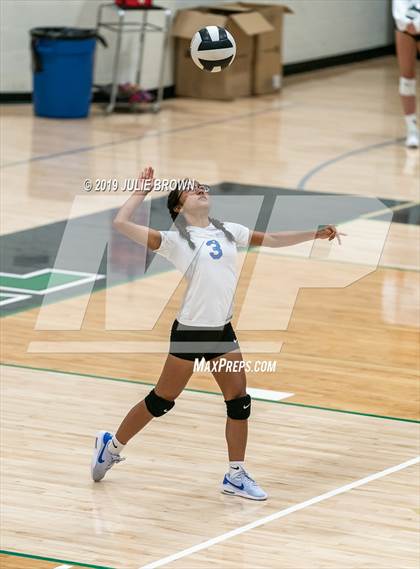 Thumbnail 2 in Indianapolis Shortridge @ Cathedral photogallery.