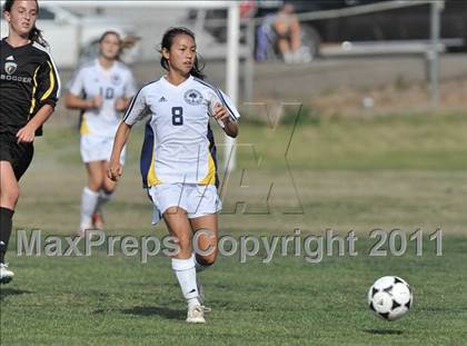 Thumbnail 1 in Foothill vs Punahou (Excalibur) photogallery.