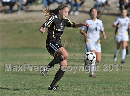 Thumbnail 2 in Foothill vs Punahou (Excalibur) photogallery.