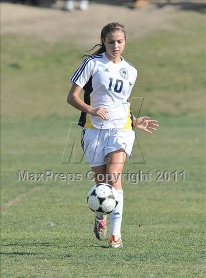 Thumbnail 1 in Foothill vs Punahou (Excalibur) photogallery.