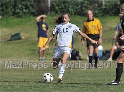 Thumbnail 2 in Foothill vs Punahou (Excalibur) photogallery.