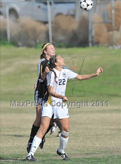 Thumbnail 1 in Foothill vs Punahou (Excalibur) photogallery.