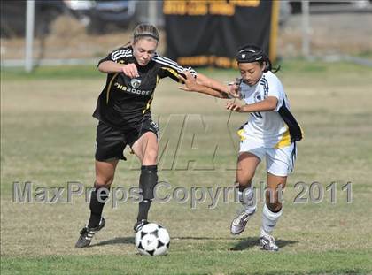 Thumbnail 2 in Foothill vs Punahou (Excalibur) photogallery.